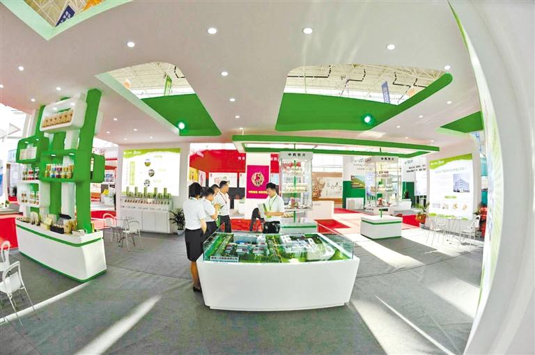 云展示、云推介、云洽談、云簽約 打造永不落幕的網(wǎng)上藥博會(huì)