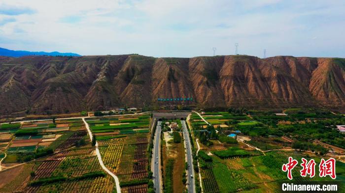 甘肅榆中造養(yǎng)結(jié)合十?dāng)?shù)年荒山改綠 野生動(dòng)物?！奥睹妗?>
        </a><em>甘肅榆中造養(yǎng)結(jié)合十?dāng)?shù)年荒山改綠 野生動(dòng)物?！奥睹妗?/em></li>
    <li><a  target=