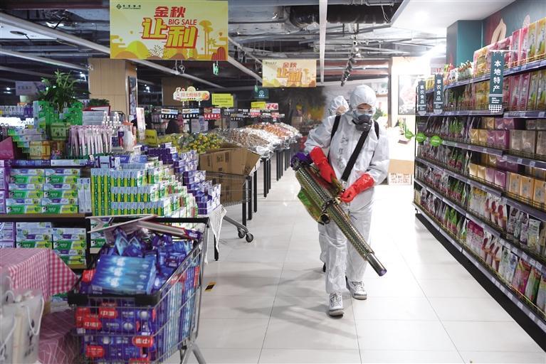 甘肅省衛(wèi)健委通報(bào)新冠肺炎疫情 新增4例本土確診病例、2例無(wú)癥狀感染者