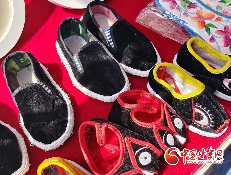警惕病毒“物傳人”跨境包裹咋打開？