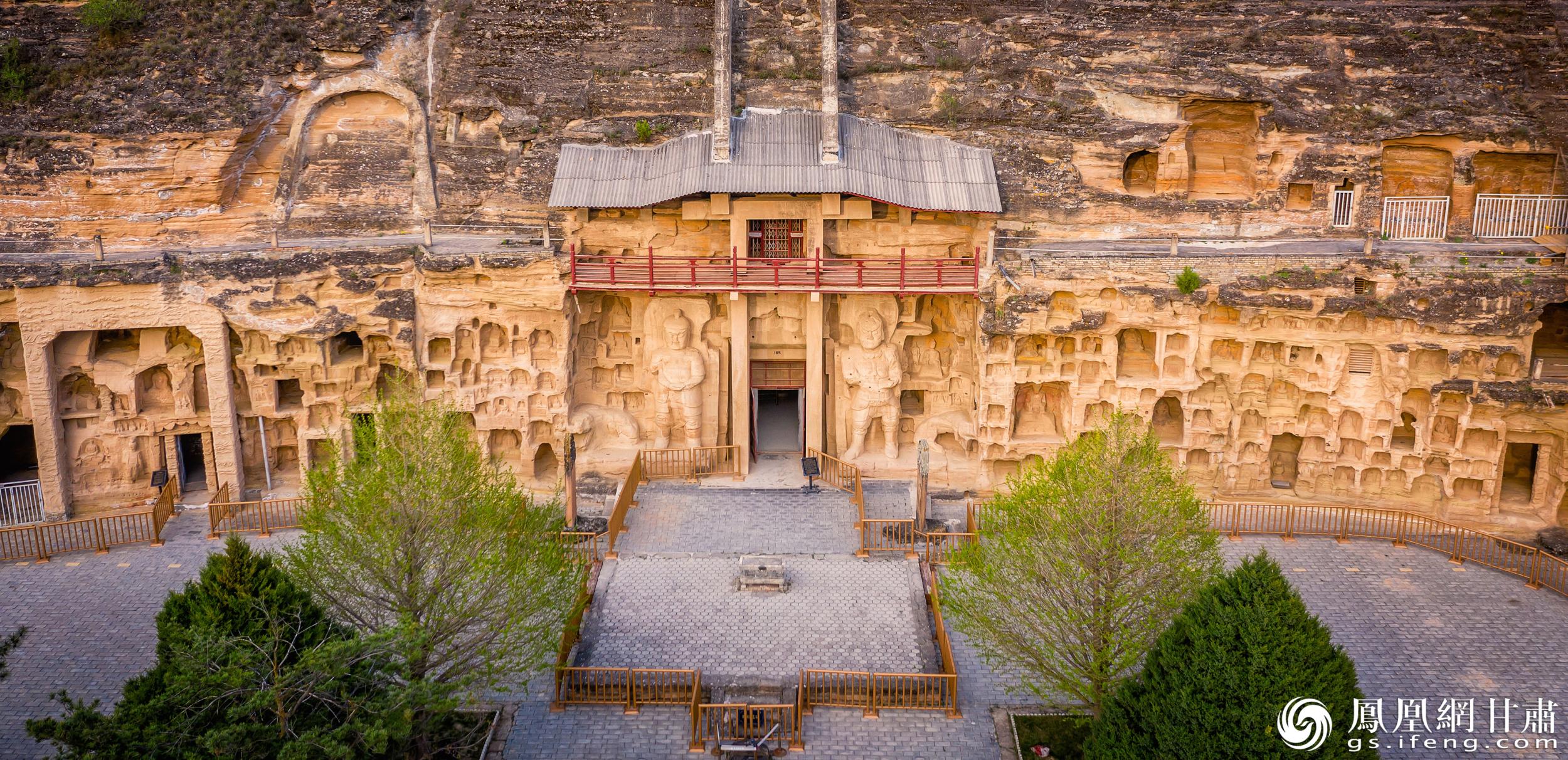 北石窟寺始建于北魏，經(jīng)多個(gè)朝代增修形成密集窟龕。北石窟寺文物保護(hù)研究所供圖